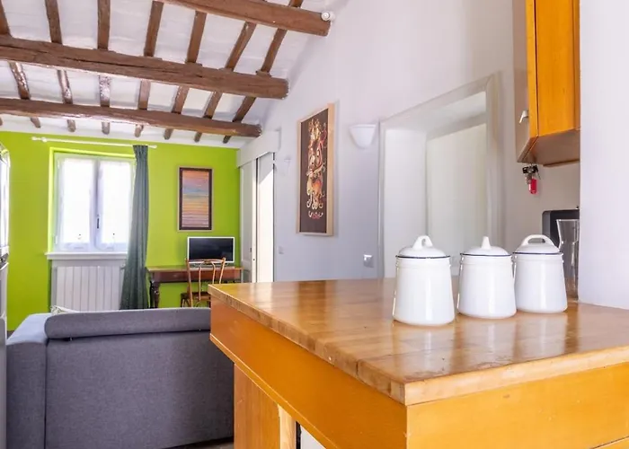 Fascinating Attic - Up To 2 Guests - Trastevere Roma